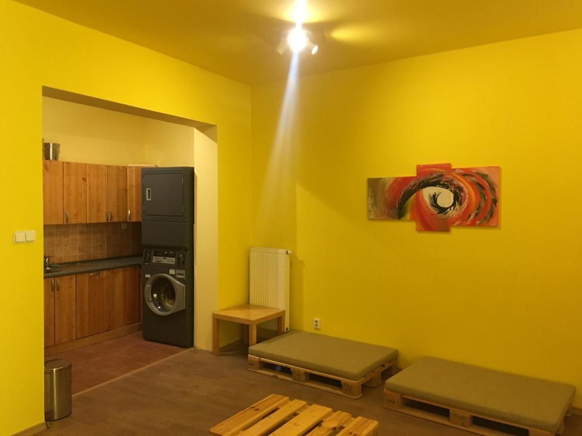 Cb Rooms/Bed&Soup Ceske Budejovice Exteriör bild